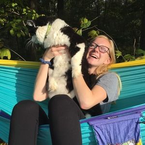 Meet your Posher, Carli